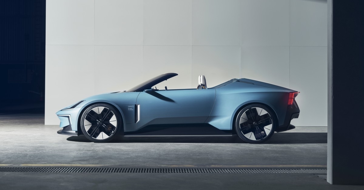 Polestar เผยโฉมแนวคิดรถยนต์สปอร์ตพลังงานไฟฟ้าสุดล้ำพร้อมกับมี Drone ติดตั้งมาในตัวรถ